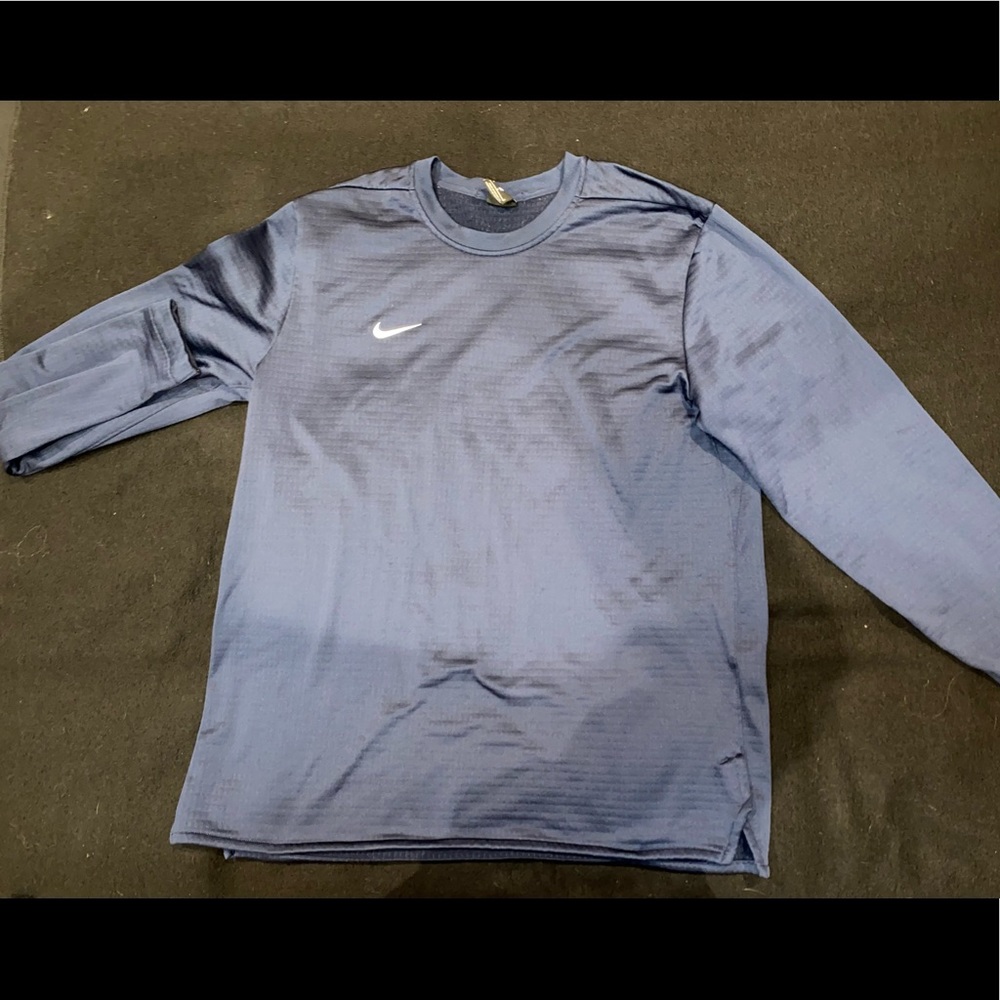 Nike long sleeve shirt
